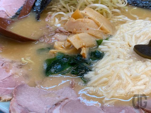 味噌も正油もどちらも好みなのでいつも悩みます