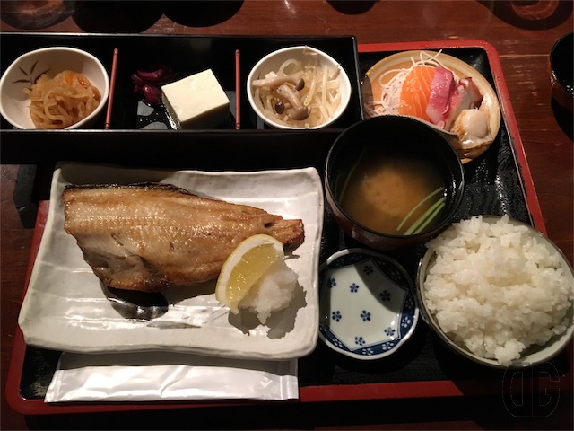 和食Dining うお座 飯田橋 〜 あれ?通されたのは Bistro UO-ZA!?いいんです