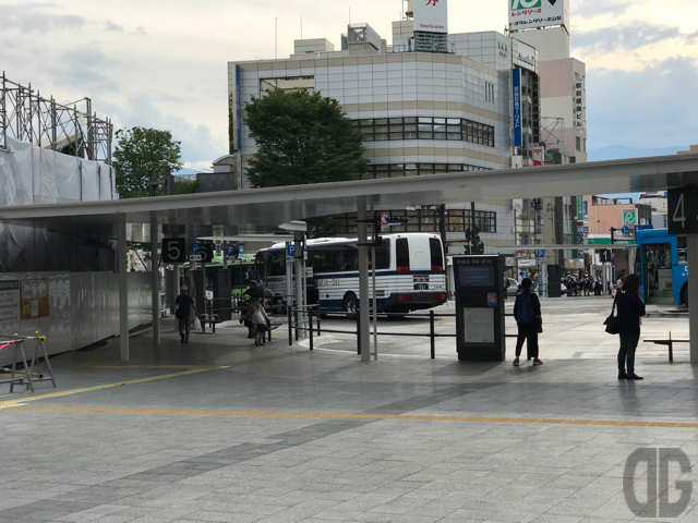 甲府駅からバスに乗って新宿に行こう!