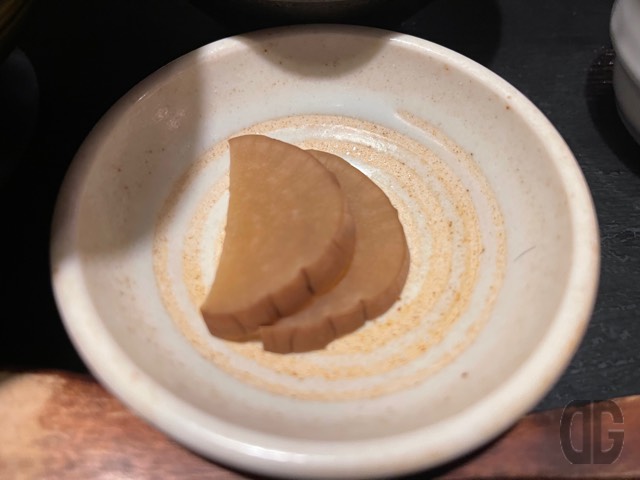 いぶりがっこは香ばしくてポリポリ歯ごたえも楽しめて好き